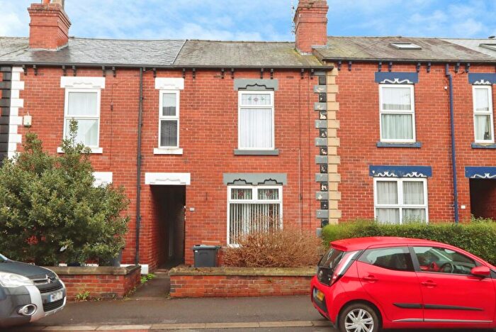 3 Bedroom Terraced House For Sale In Linburn Road, Sheffield, S8