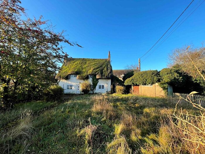 3 Bedroom Cottage For Sale In Old End, Padbury, Buckinghamshire, MK18