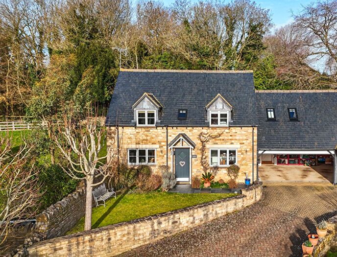 4 Bedroom Detached House For Sale In Hinton In The Hedges, Nr Brackley, NN13