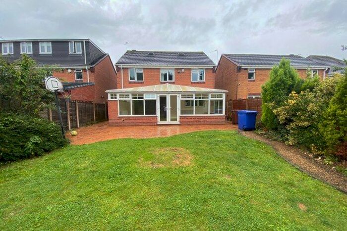 5 Bedroom Property To Rent In Kingscroft, Cannock, WS12