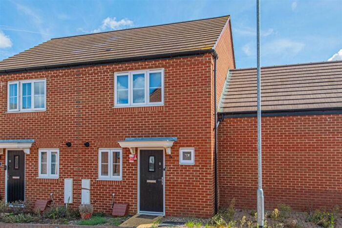 2 Bedroom Semi-Detached House For Sale In Ivatt Avenue, Wellingborough, NN8