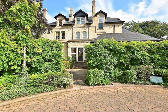 2 Bedroom Apartment For Sale In Larke Rise, Larke Rise, M20