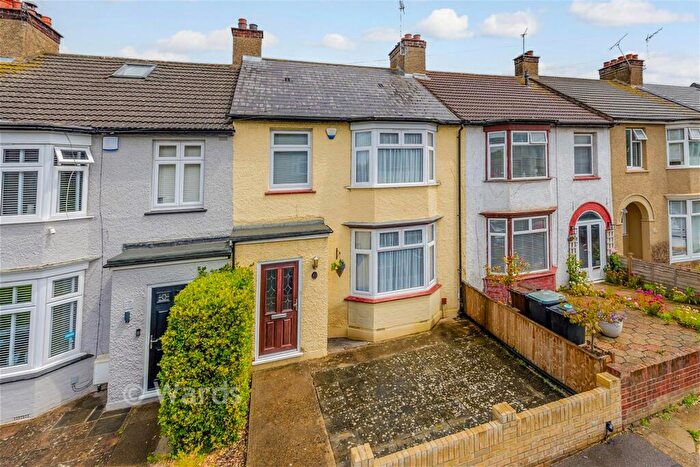 3 Bedroom Terraced House For Sale In Gouge Avenue, Northfleet, Gravesend, Kent, DA11