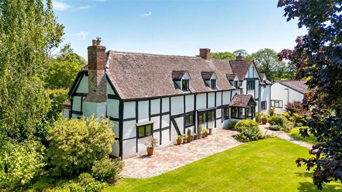 5 Bedroom Equestrian Facility For Sale In Moat Lane, Taynton, Gloucester, Gloucestershire, GL19