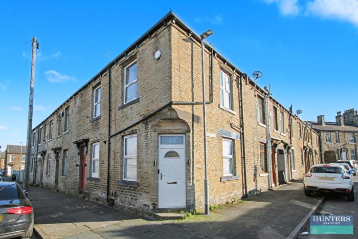 2 Bedroom End Of Terrace House For Sale In Oddy Street, Tong, Bradford, BD4