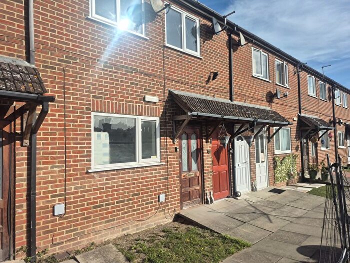 1 Bedroom Flat For Sale In , St. Francis Close, Rochester, Kent, ME2