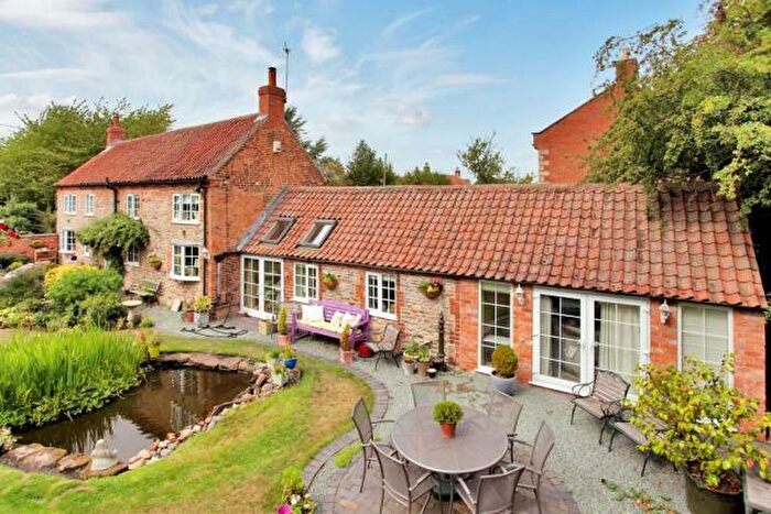 4 Bedroom Cottage To Rent In Main Street, Hawksworth, NG13