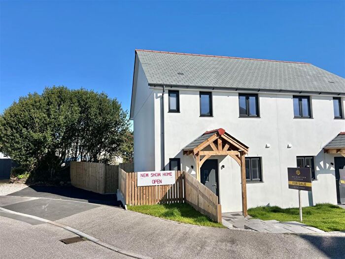 3 Bedroom End Of Terrace House For Sale In Kew Kernow, Roche, PL26