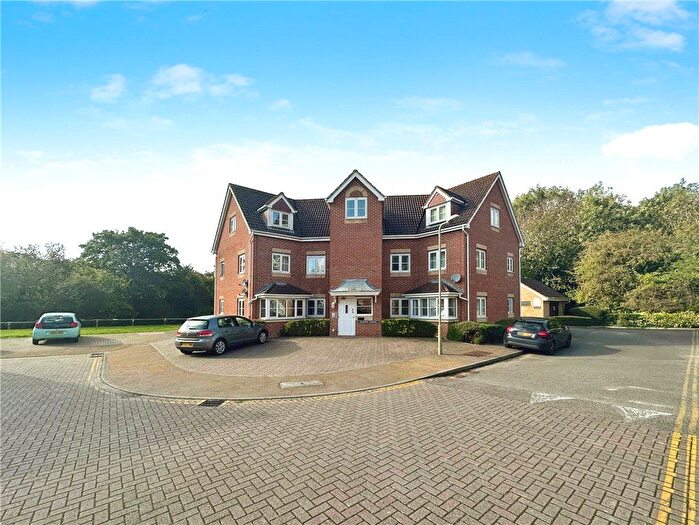 2 Bedroom Flat For Sale In The Tollgate, Fareham, Hampshire, PO16