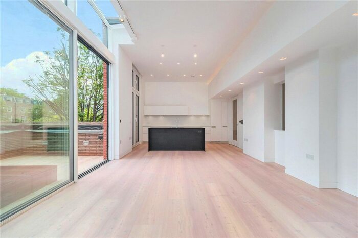 3 Bedroom Flat To Rent In Corsica Street, London, N5