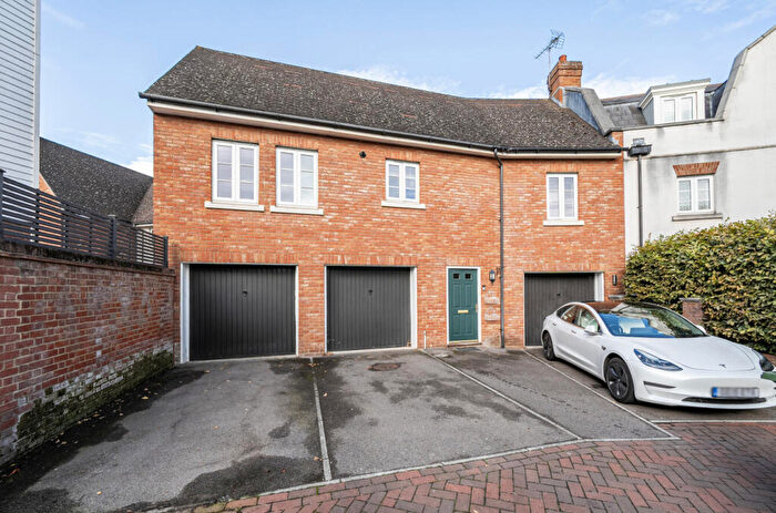 2 Bedroom Apartment For Sale In Bridge View, Ingress Park, Greenhithe, DA9