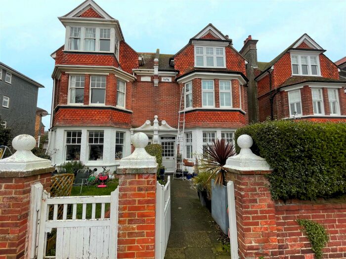 2 Bedroom Flat To Rent In Darley Road, Eastbourne, BN20