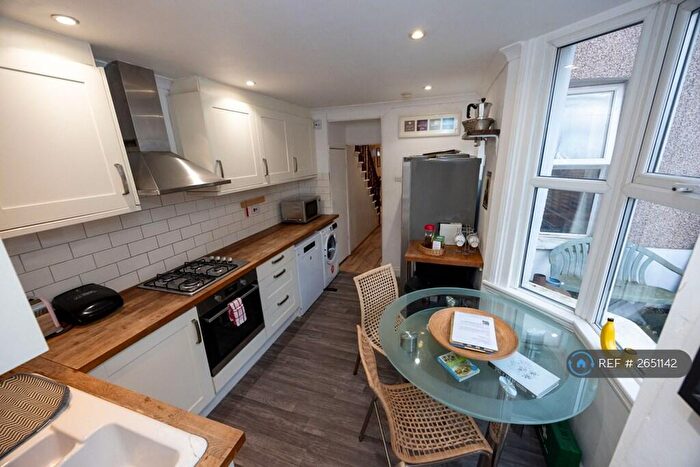 4 Bedroom Semi Detached House To Rent In Rainton Road, London, SE7