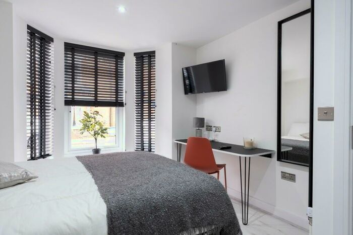 3 Bedroom Terraced House To Rent In Marlborough Road, Swansea, Wales, SA2