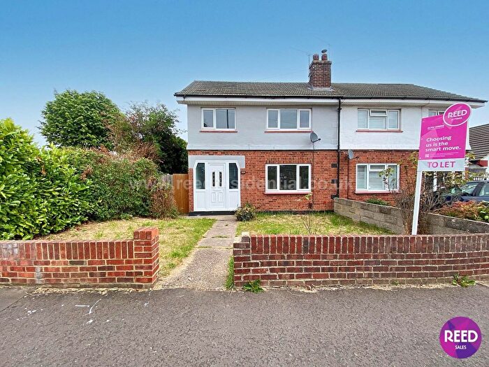3 Bedroom Semi-Detached House To Rent In Carlton Avenue, Westcliff On Sea, SS0
