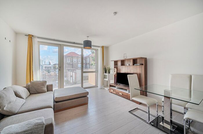 1 Bedroom Flat For Sale In Harston Walk, London, E3