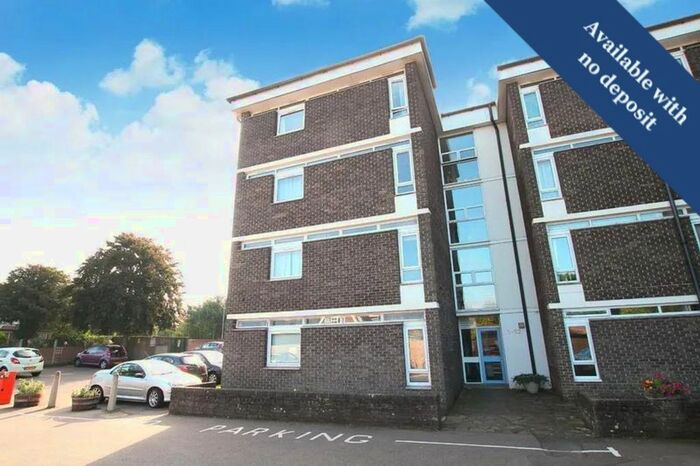 2 Bedroom Flat To Rent In New Dover Road, Canterbury, CT1