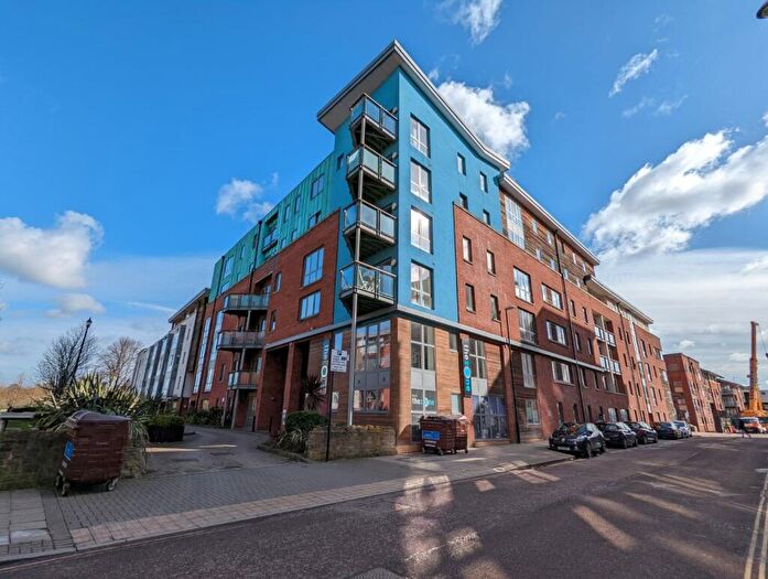 2 Bedroom Apartment To Rent In Ratcliffe Court, Sweetman Place, BS2