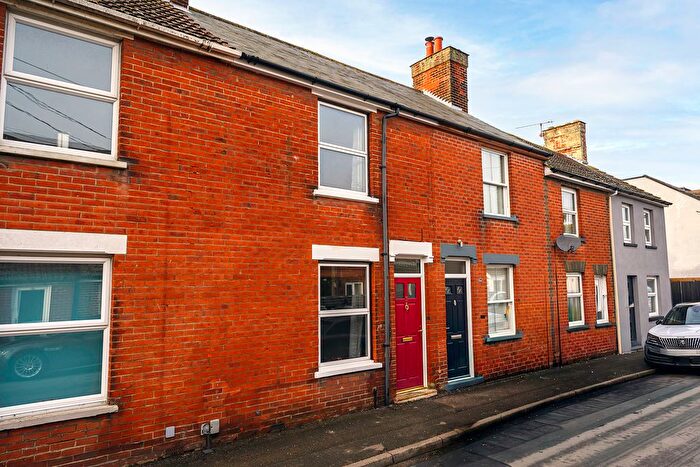 2 Bedroom Terraced House For Sale In Margaret Street, Felixstowe, IP11