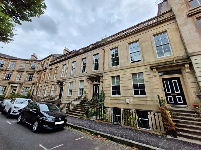 2 Bedroom Flat To Rent In Lansdowne Crescent, Kelvinbridge, G20