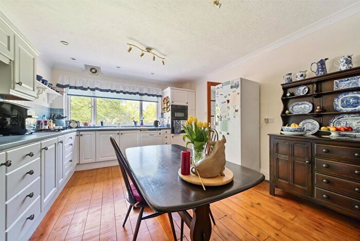 5 Bedroom Detached House For Sale In Deer Park Crescent, Tavistock, Devon, PL19