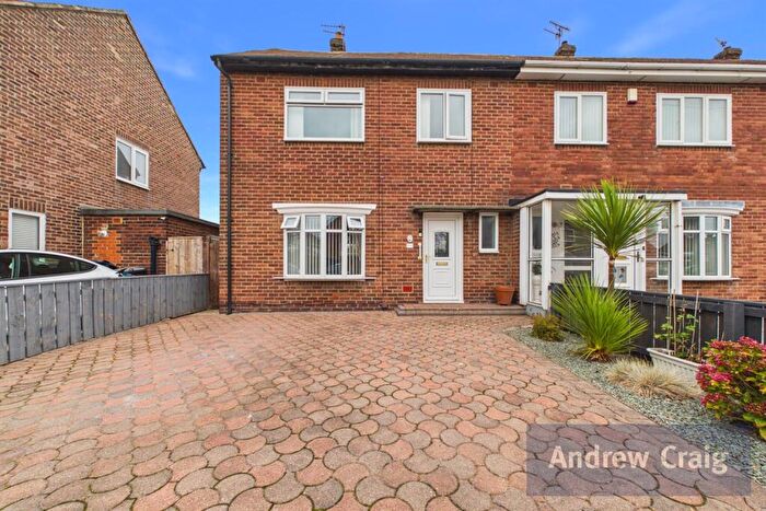 3 Bedroom End Of Terrace House For Sale In Witty Avenue, Hebburn, NE31