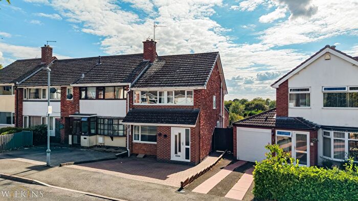 4 Bedroom Semi-Detached House For Sale In Wakefield Close, Hurley, Atherstone, Warwickshire, CV9