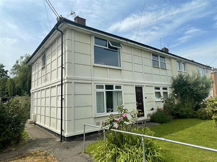 2 Bedroom Maisonette To Rent In Watleys End Road, Winterbourne, Bristol, BS36