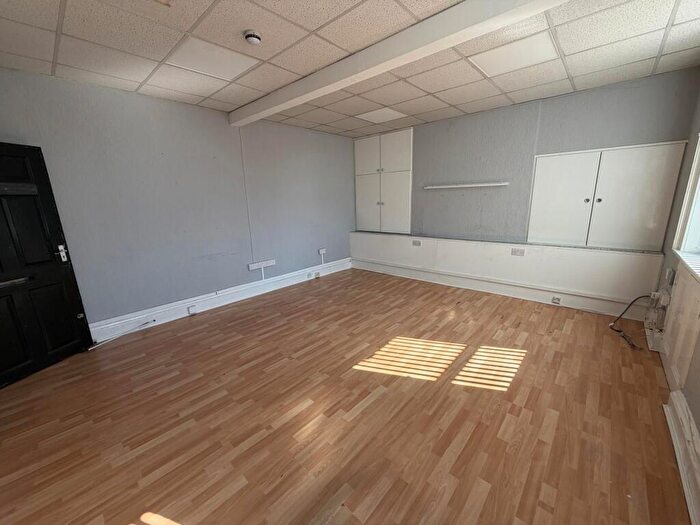 Studio To Rent In Silver Street, Thorne, DN8