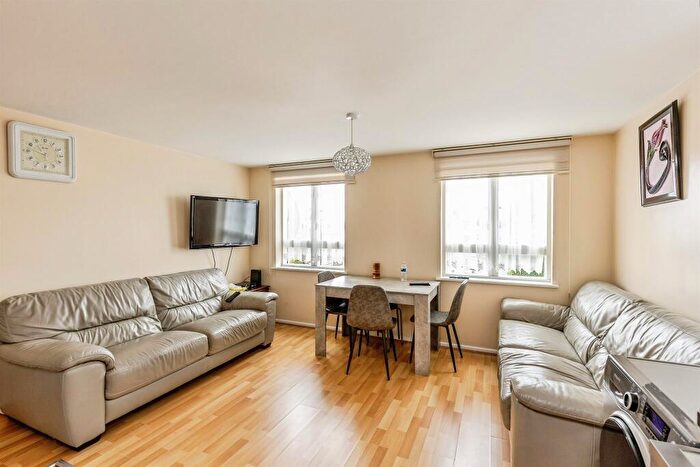 2 Bedroom Apartment For Sale In Avonmouth Road, Bristol, BS11