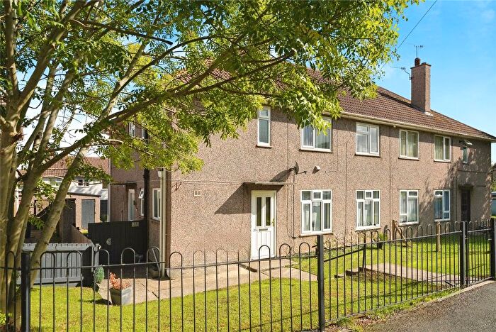 2 Bedroom Flat For Sale In Langley Road, Matson, Gloucester, Gloucestershire, GL4