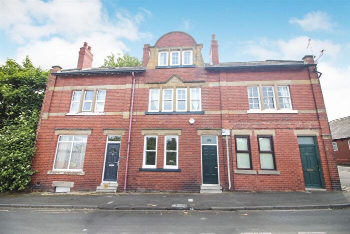 3 Bedroom Terraced House For Sale In Commercial Street, Rothwell, Leeds, LS26