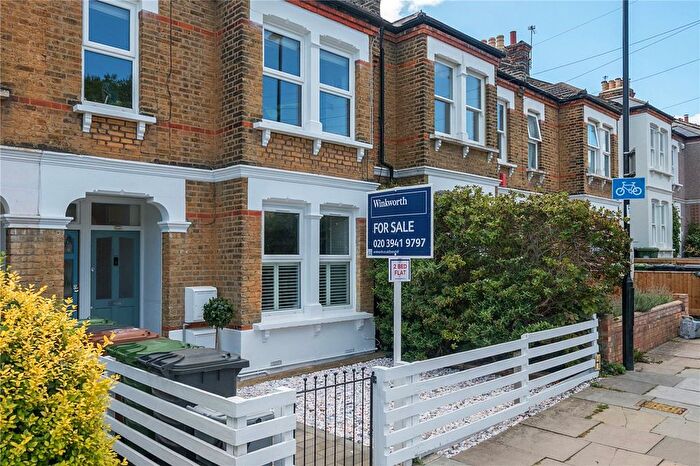 2 Bedroom Flat For Sale In Queenswood Road, London, SE23