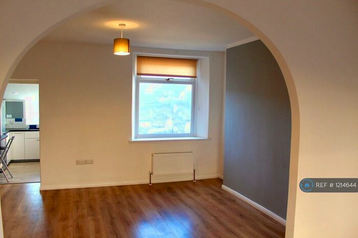 2 Bedroom Terraced House To Rent In Jubilee Road, New Tredegar, NP24