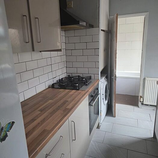 2 Bedroom Terraced House To Rent In Swan Lane, Coventry, CV2