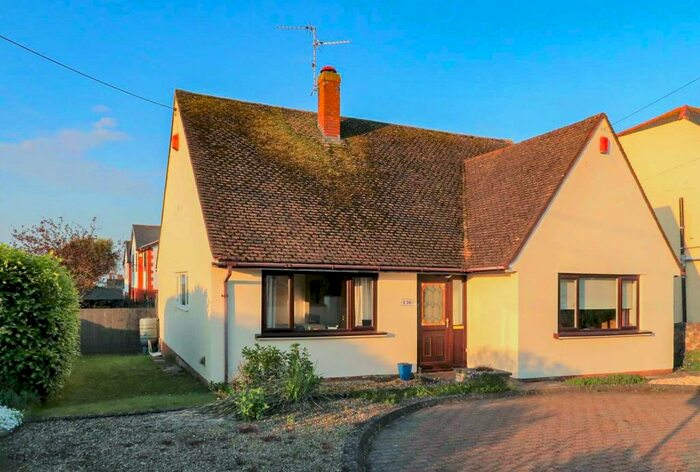 4 Bedroom House To Rent In South Road, Sully, CF64