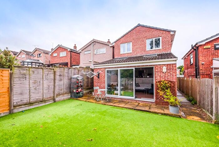 4 Bedroom Detached House For Sale In Harrington Court, Meltham, HD9