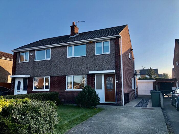 3 Bedroom House To Rent In Claughton Avenue, Leyland, PR25