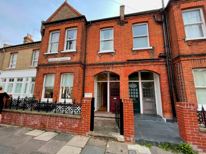 3 Bedroom Flat To Rent In Rosedale Terrace / Dalling Road, Hammersmith, W6