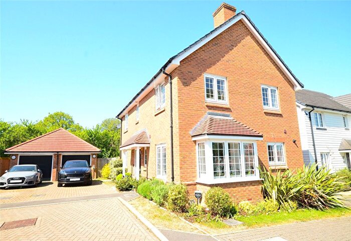 4 Bedroom Detached House For Sale In Edenbridge, Kent, TN8
