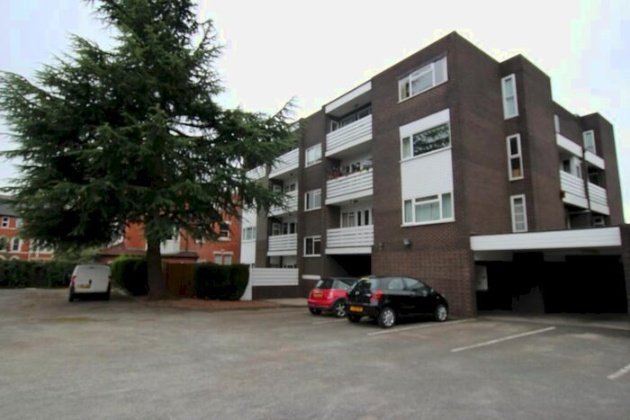 2 Bedroom Flat To Rent In The Residency, Lucknow Road, Mapperley Park, Nottingham, NG3