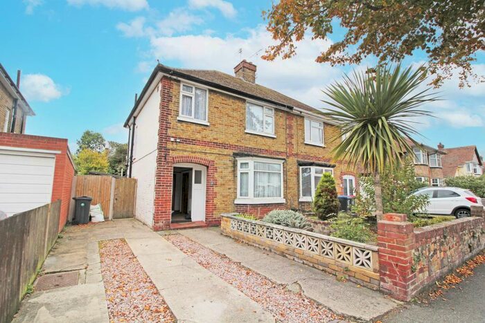 3 Bedroom Semi-Detached House To Rent In Ramsgate, CT11