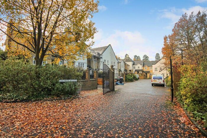 3 Bedroom Terraced House To Rent In Badgers Holt, Tunbridge Wells, TN2