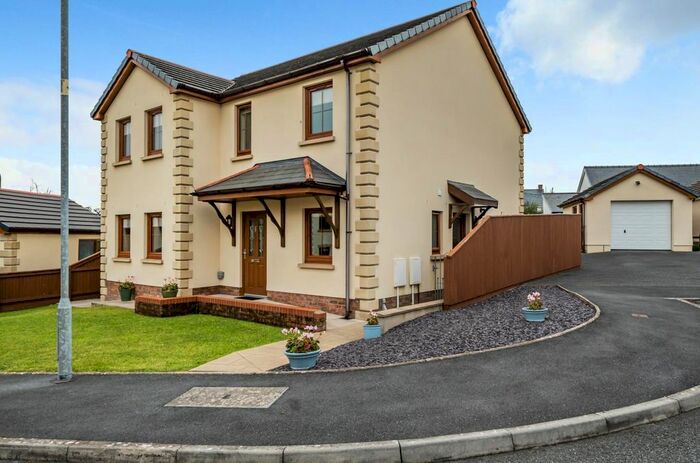 4 Bedroom Detached House For Sale In Llygad-Y-Ffynnon, Five Roads, Llanelli, SA15