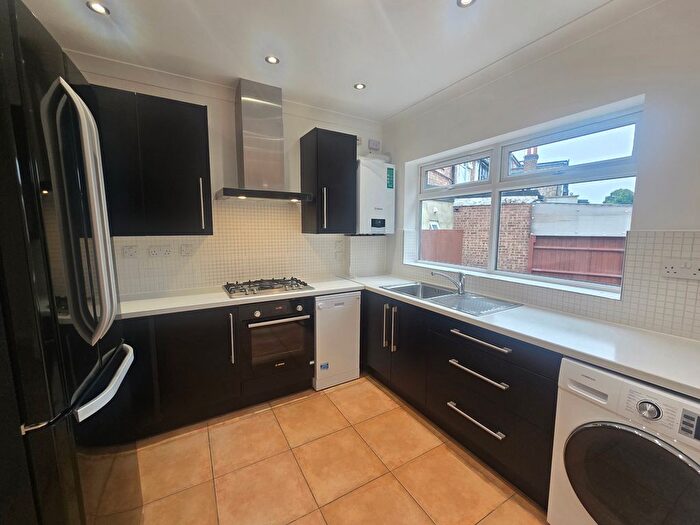 4 Bedroom Terraced House To Rent In Southbury Road, Enfield, EN1