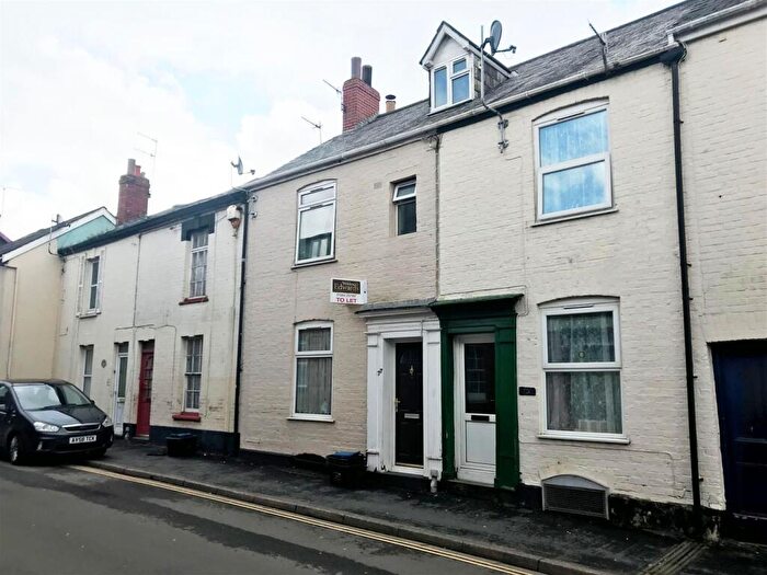 1 Bedroom House To Rent In Bampton Street, Tiverton, EX16
