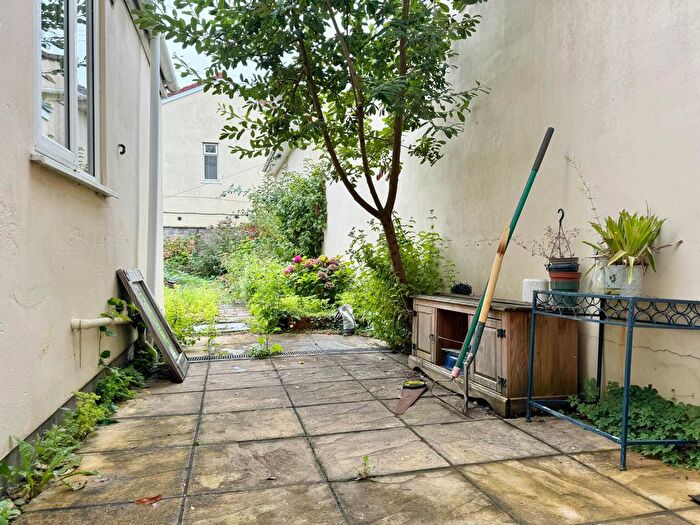 1 Bedroom Flat To Rent In Coronation Road, Bristol, BS3