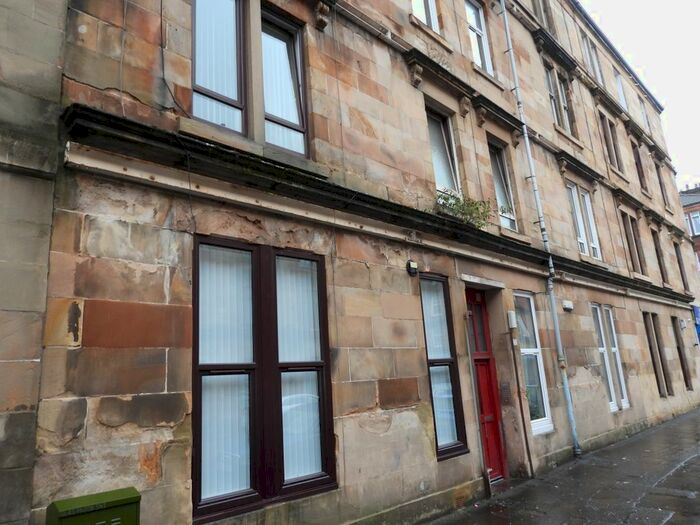 2 Bedroom Flat To Rent In Daisy Street, Glasgow, G42