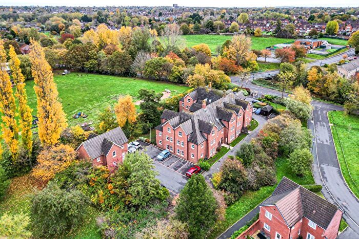 1 Bedroom Flat For Sale In Eversleigh Court, Aqueduct Road, Shirley, B90