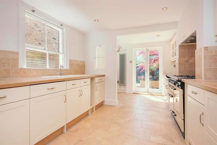 3 Bedroom Terraced House To Rent In Reedholm Villas, London, N16